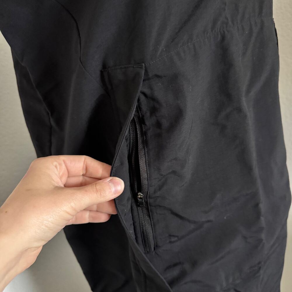 North Face | Black Class V Hike Dress Size M - Picture 8 of 12